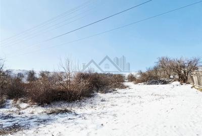 Teren de 1290 mp, în Holboca - 1