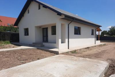 De vanzare casa Comuna ?endreni, Cartierul Nou - 1