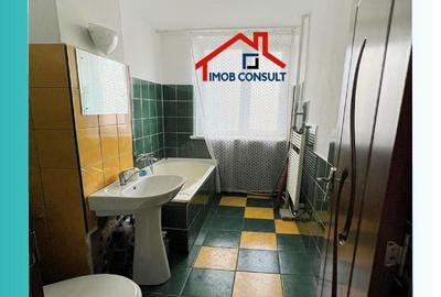 Apartament cu 2 camere decomandat în Banca Națională - 1