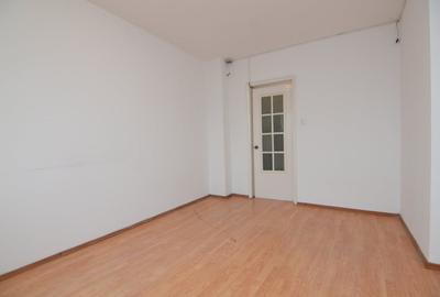 Apartament cu 4 camere decomandat în Victoriei - 21