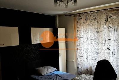 Apartament cu 3 camere semidecomandat în Drumul Taberei - 4