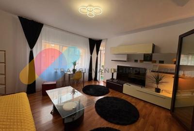 Apartament cu 3 camere decomandat, mobilat în Andrei Mureșanu