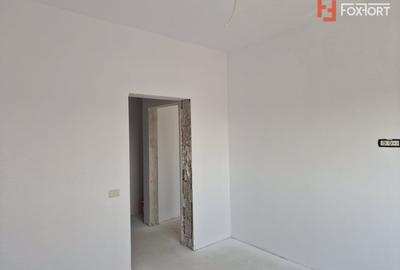 Apartament cu 3 camere decomandat în Bucovăț (Remetea Mare) - 3