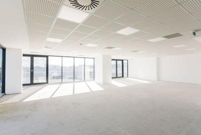 Birouri clasa A, in zona Complexului Studentesc - 7