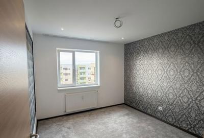 Apartament cu 3 camere decomandat în Nufărul - 1