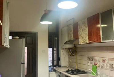 Vand apartament , 3 camere , etaj 1, ultracentral - 4