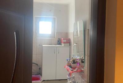Apartament cu 2 camere semidecomandat în Km 4-5 - 3