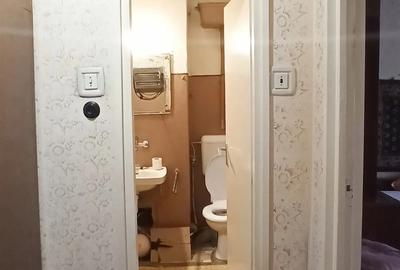 Apartament cu 2 camere de vanzare - Zona Micro 14 - 3
