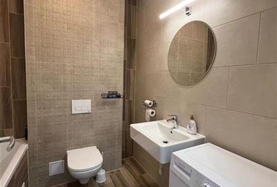 Apartament cu 2 camere decomandat, mobilat în Tractorul - 8