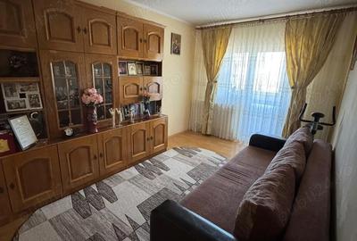 Apartament cu 2 camere decomandat în Crihala - 1