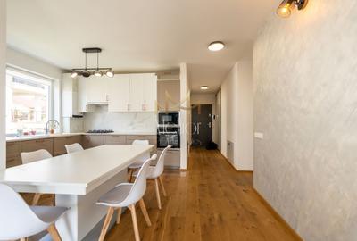 Apartament cu 4 camere semidecomandat în Europa - 3