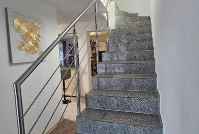 Casă individuală cu 5 camere cu Canalizare în Vlahuță - 1