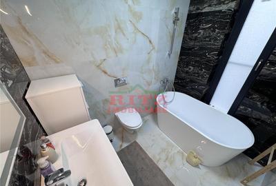 Casă cu 4 camere cu Teren 381 Mp în Central - 6