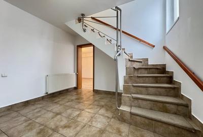 Casa tip duplex, 4 camere, 105 mp, 2 parcari, curte, zona Eugen Ionesco - 12