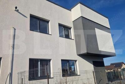 Casă cu 3 camere cu Canalizare în Sânpetru - 4