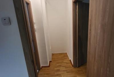De inchiriat apartament  2 camere Titulescu-Piata Victoriei 550 euro - 2