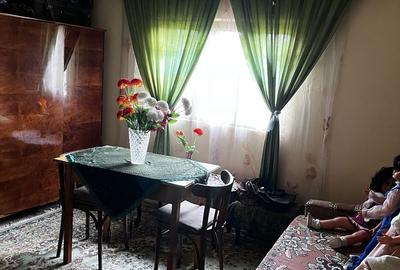 Casă cu 4 camere cu Teren 2571 Mp în Central - 7