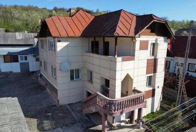 Casă cu 6 camere în Valea - 10