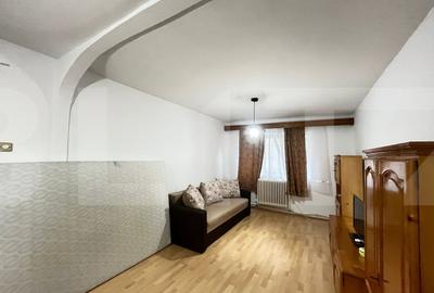 Apartament de 3 camere,60 mp Botosani - 1