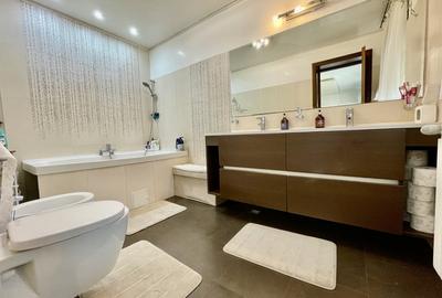 Casă individuală cu 6 camere cu Canalizare în Casa de Cultură - 10