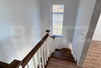 Casă cu 5 camere cu Teren 300 Mp în Giarmata