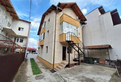 Casa Pitesti cu deschidere la Bulevard - 2
