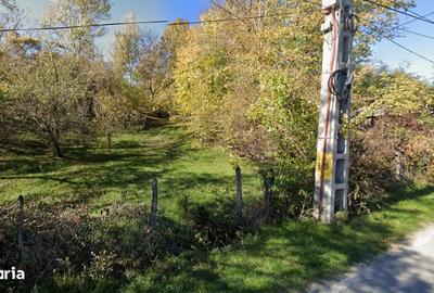 Teren de 3788 mp, în Central - 10