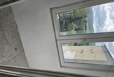 Apartament cu 3 camere decomandat în Central - 4