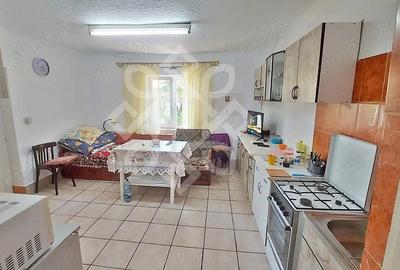 Casă cu Teren 2400 Mp în Tinca - 4