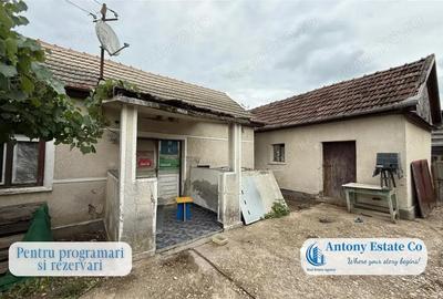Casă cu 2 camere cu Teren 3861 Mp în Șumugiu - 3