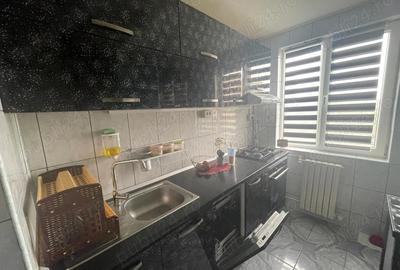 Apartament cu 3 camere decomandat în Central - 3