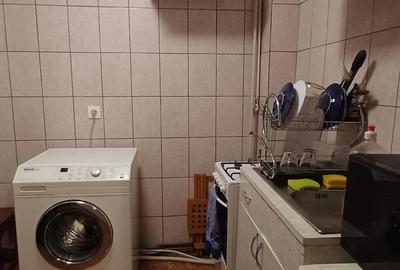 Garsonieră decomandată în Central - 1