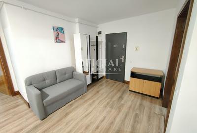 Apartament cu 3 camere semidecomandat în Florești