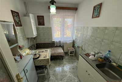 Apartament 2 camere - Aleea parcului - etaj 2 - 4
