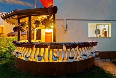 Vila de vanzare,7 camere,teren 1080mp,zona lacului Fundeni,600.000euro - 10