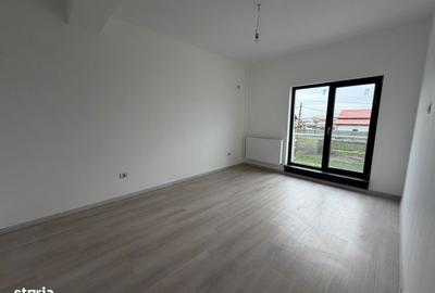 Casă cu 4 camere în Central - 6