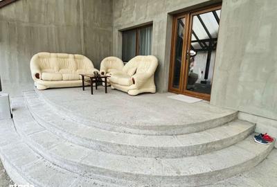 Casă cu 3 camere cu Teren 1994 Mp în Central - 7