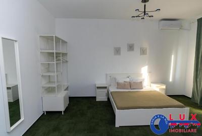 Spațiu comercial, de 30 mp, în Central - 10