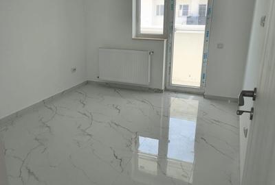 Apartament cu 2 camere în Apărătorii Patriei - 2