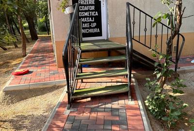 Spațiu comercial, de 70 mp, în Titan - 8