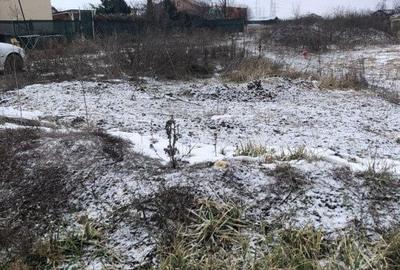 Teren de 1000 mp, în Dumbrăvița