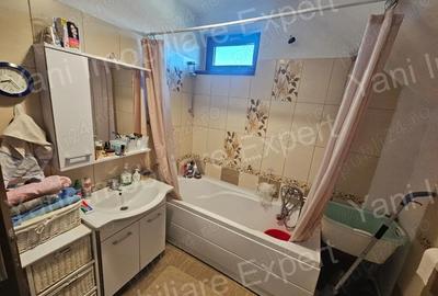 Casă cu 4 camere cu Teren 397 Mp în Central - 4