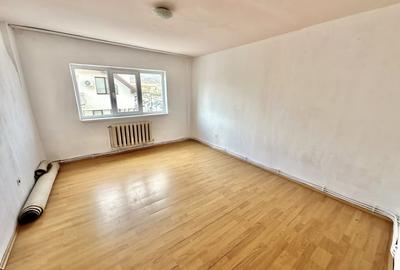 Garsonieră decomandată în Cetate - 1