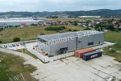 Spațiu comercial, de 1,000 mp, în Central - 10