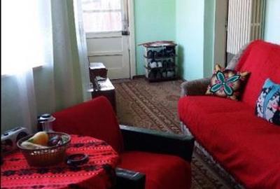 Casă cu 3 camere cu Teren 1200 Mp în Făget - 2