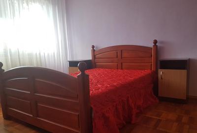 Apartament doua camere mobilat etaj 1 bucatarie mare Cornisa Scoala 10 - 24