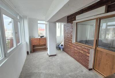 Vanzare apartament 3 camere, Bd. Ecaterina Teodoroiu - zona Casei de Cultura - 5