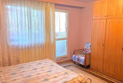 Apartament cu 3 camere decomandat în Central - 16