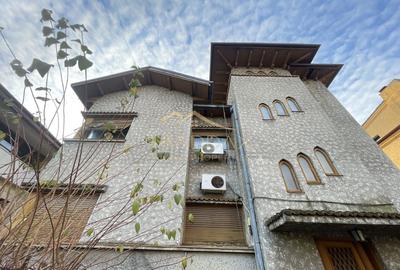 Casă individuală cu 8 camere cu Canalizare în Primăverii - 2