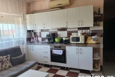 Apartament cu 3 camere semidecomandat în Aradului - 8